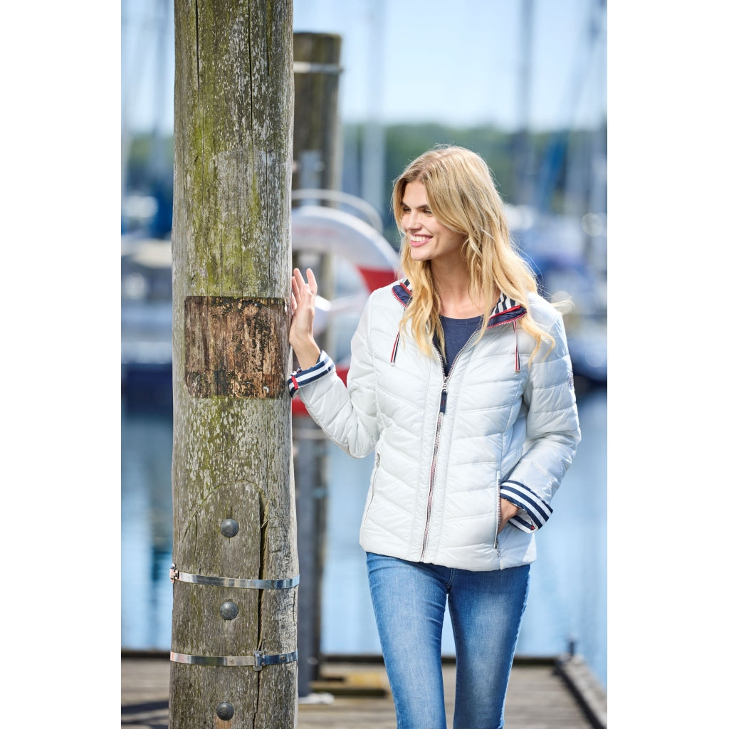 Junge Elizabeth Kv. 66 91-Silver
