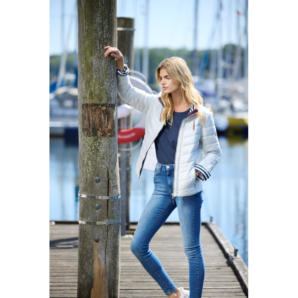 Junge Elizabeth Kv. 66 91-Silver